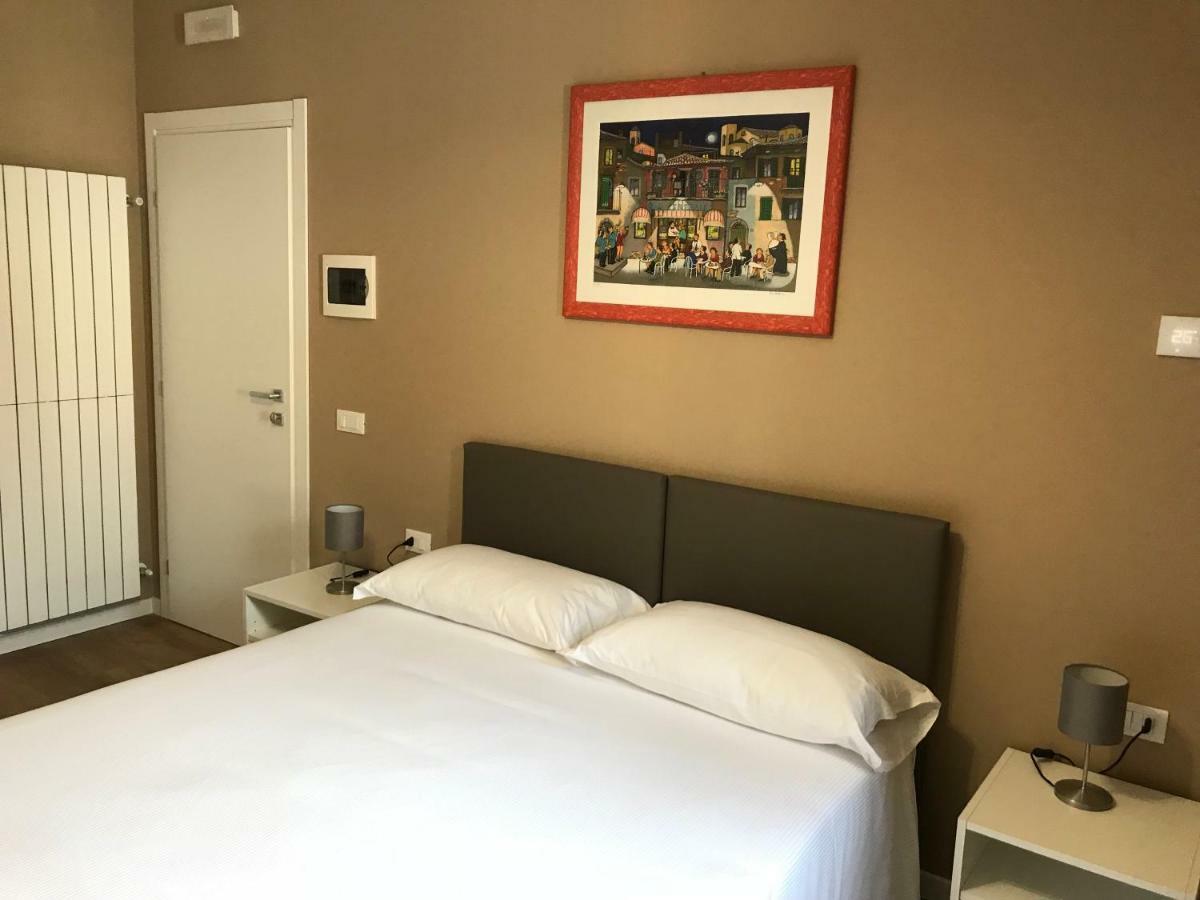 Casa Patrizia Hotel Gravellona Toce Ngoại thất bức ảnh