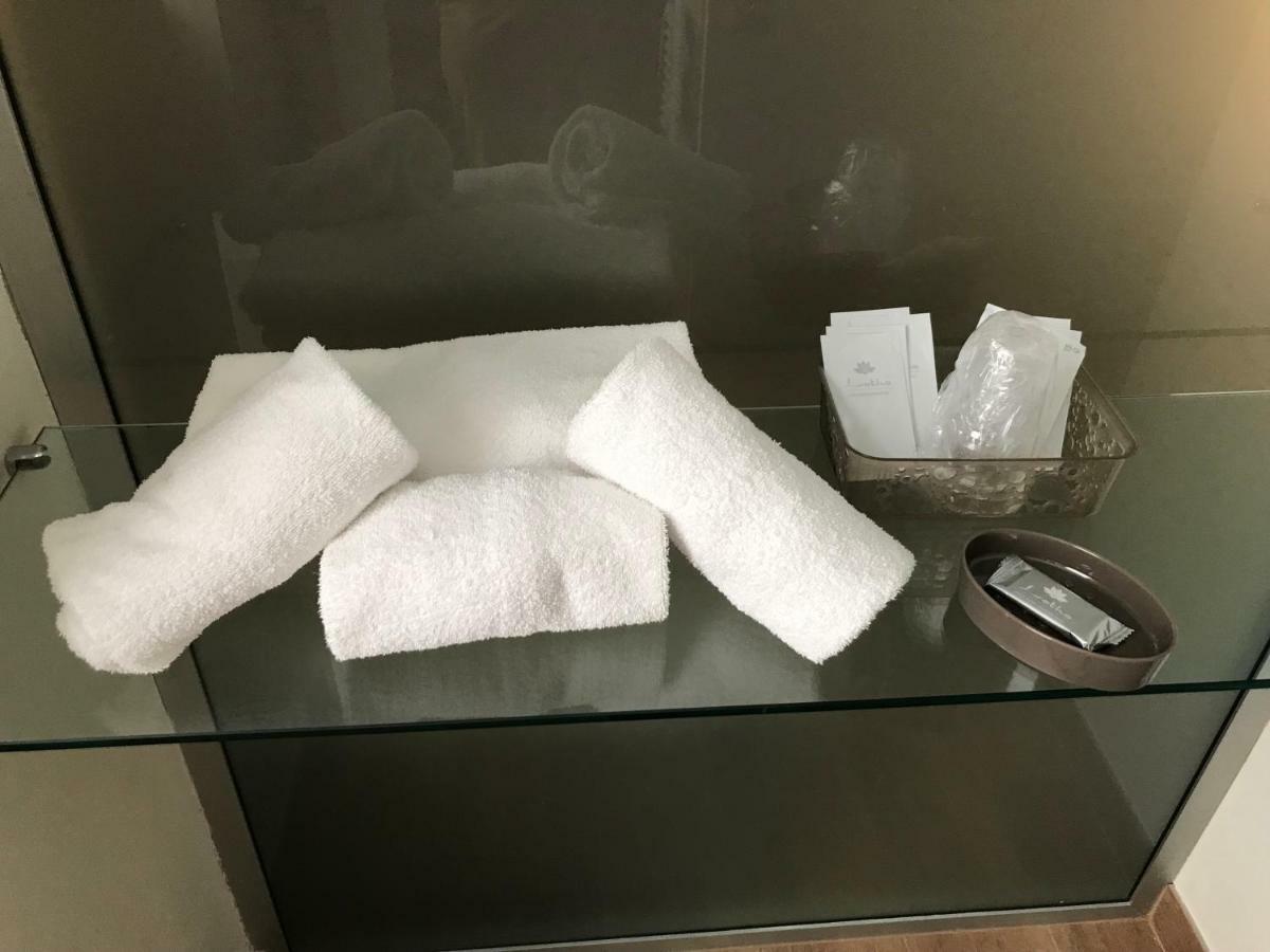 Casa Patrizia Hotel Gravellona Toce Ngoại thất bức ảnh